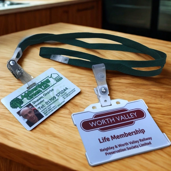  Photo Id Plastic Cards & Name Badges